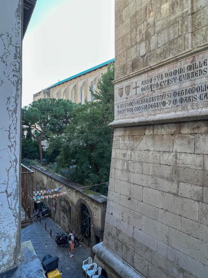 Le Scalette A Santa Chiara Apartment Наполи Екстериор снимка