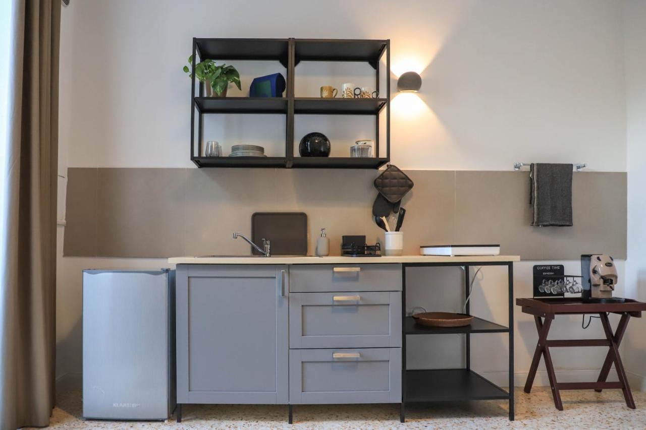 Le Scalette A Santa Chiara Apartment Наполи Екстериор снимка
