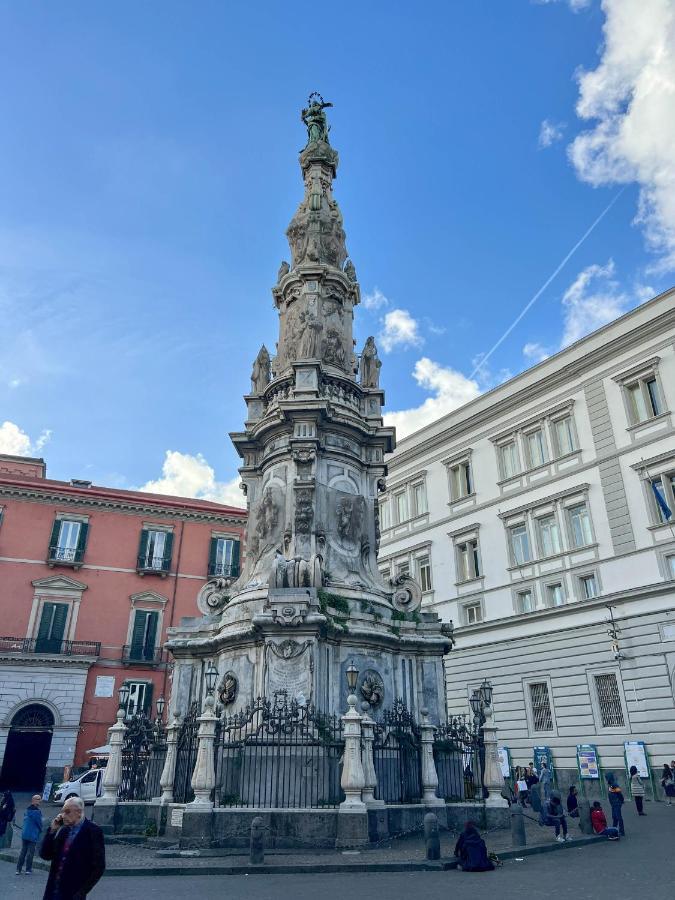 Le Scalette A Santa Chiara Apartment Наполи Екстериор снимка