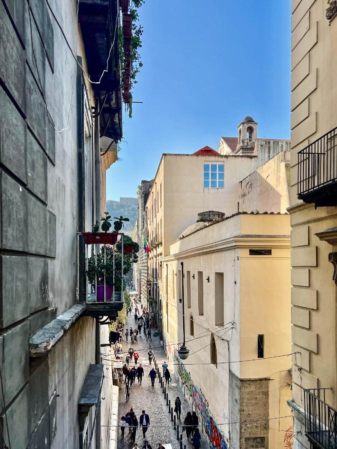 Le Scalette A Santa Chiara Apartment Наполи Екстериор снимка